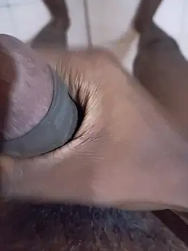 Snapshot of tharu111111 chatting on 01.11.25 tharu111111 online show from 01.11.25