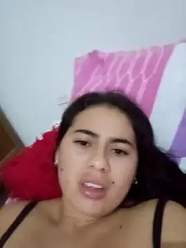 Snapshot of sweetfantacies18 chatting on 10.22.25 sweetfantacies18 online show from 10.22.25