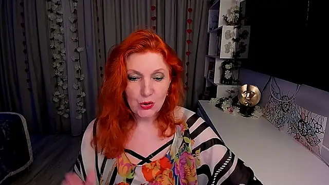 Fire-Fox-One online show from 09.20.25