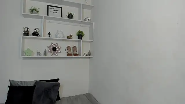 Snapshot of Zizi-campbel chatting on 12.27.24 Zizi-campbel online show from 12.27.24