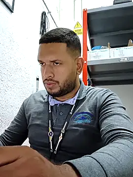 Snapshot of David_0394 chatting on 04.07.26 David 0394 online show from 04.07.26