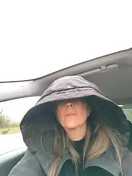 Snapshot of sansan2411 chatting on 11.25.25 sansan2411 online show from 11.25.25