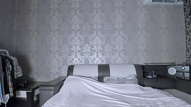 Snapshot of Agnes_Allenn chatting on 11.11.25 Agnes Allenn online show from 11.11.25