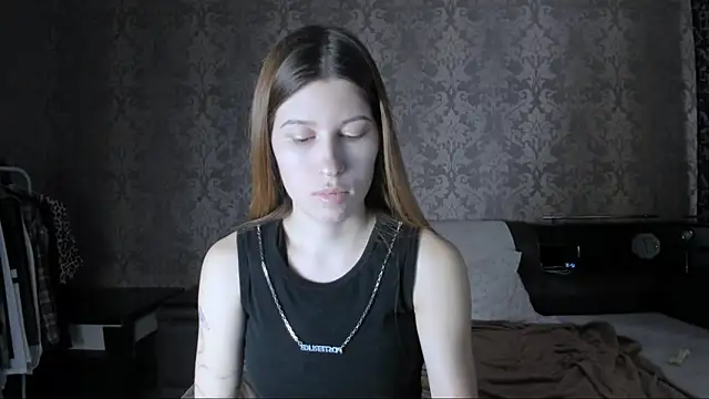 Snapshot of Agnes_Allenn chatting on 11.19.25 Agnes Allenn online show from 11.19.25