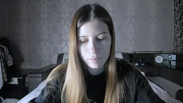 Snapshot of Agnes_Allenn chatting on 11.28.25 Agnes Allenn online show from 11.28.25