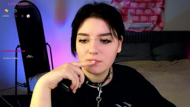 YumiYammy online show from 01.06.25