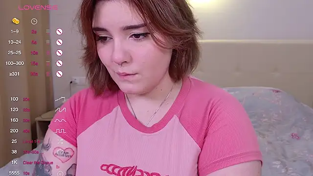 YumiYammy online show from 11.10.25