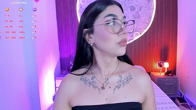 RoseCassie online show from 06.18.26