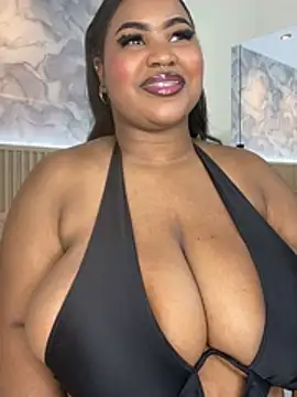 AinaraJimenez online show from 06.17.26