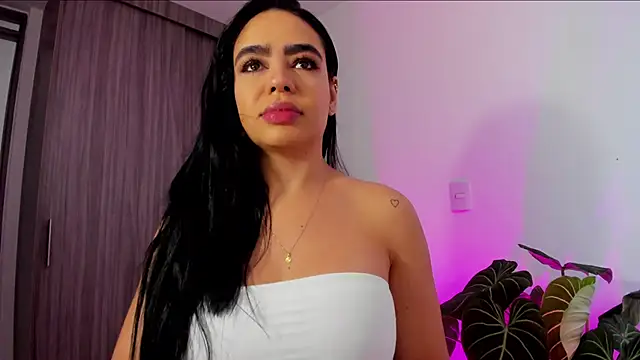 Sara Leblanc online show from 03.06.26