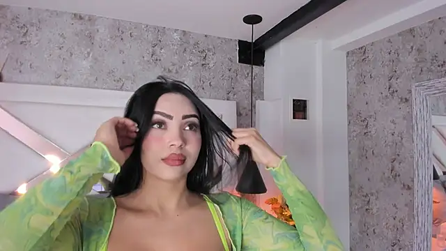 Snapshot of yessica_monteiro chatting on 10.10.25 yessica monteiro online show from 10.10.25