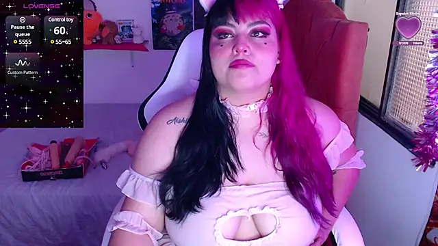 Pinky-Flower online show from 01.24.25