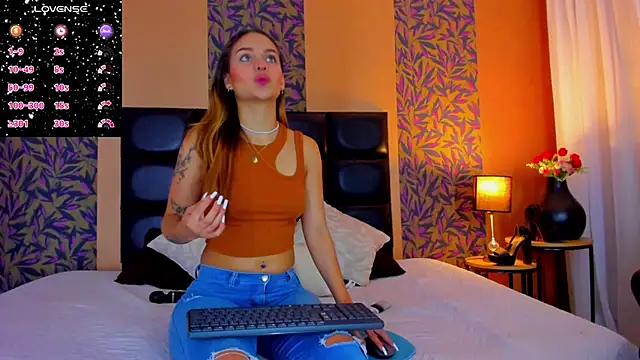 hinata itachi online show from 02.06.25