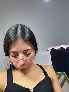 evaFiore online show from 06.25.26