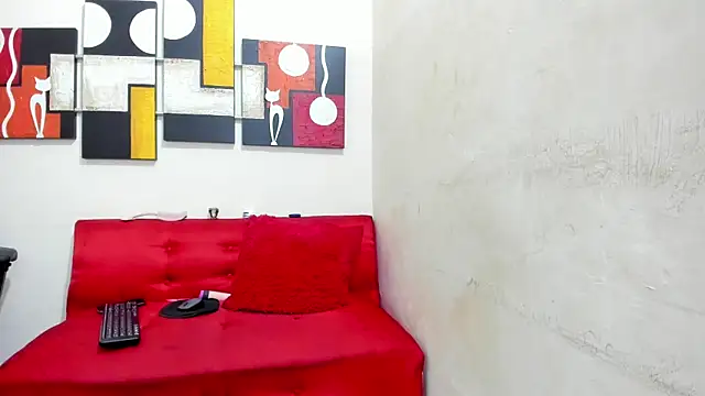 Mariana 16  online show from 01.27.25