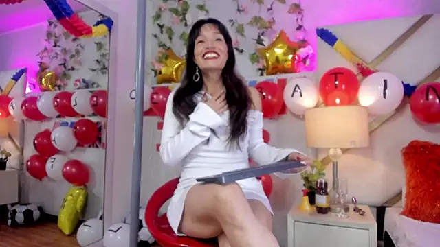 AmyRox  online show from 07.17.26