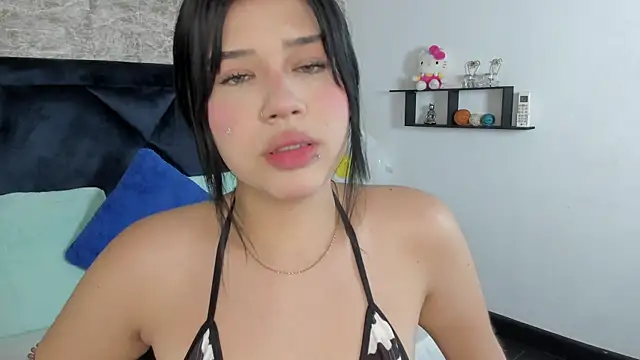 Lily Woodz online show from 09.26.25