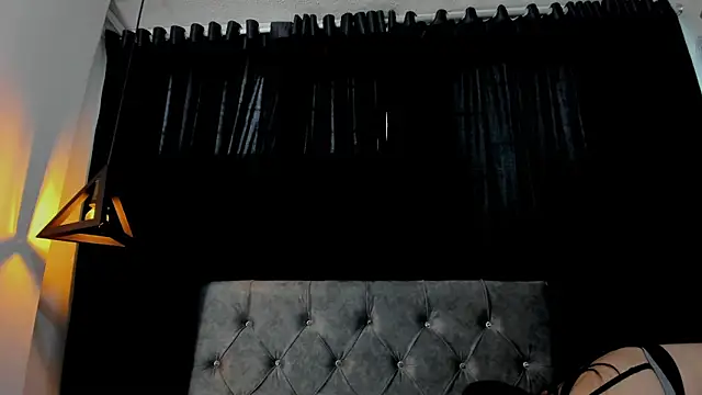 AnikaRomanoff online show from 03.07.25