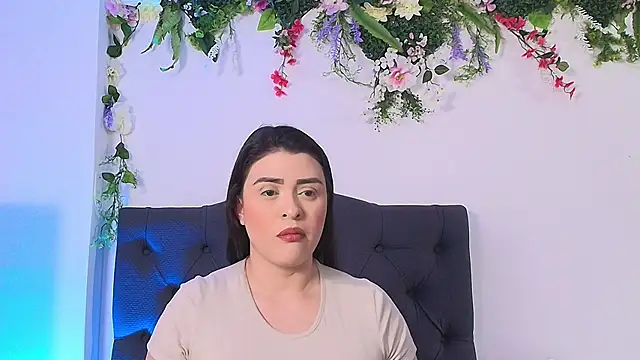 AnikaRomanoff online show from 03.18.25