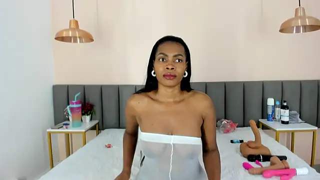 Snapshot of celeste_smmith_ chatting on 02.11.25 celeste smmith online show from 02.11.25