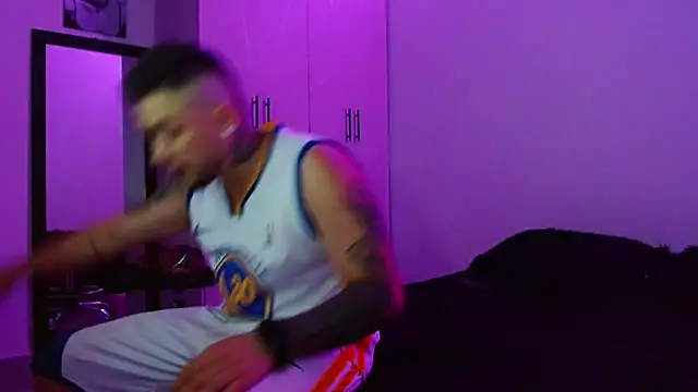 miia-liiam online show from 03.11.26