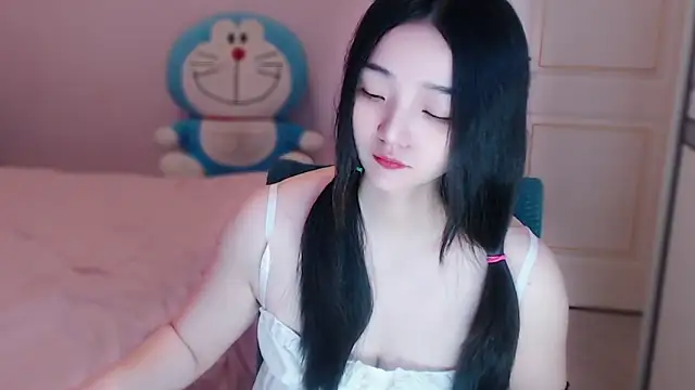 xiao-xiao-D online show from 09.28.25