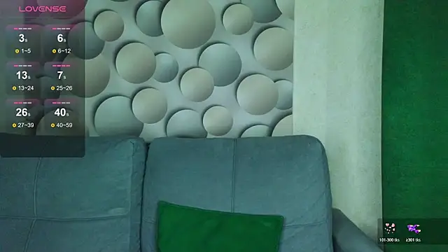 Cute smile sharon online show from 10.17.25