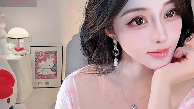 Snapshot of Irene--- chatting on 08.09.26 Irene--- online show from 08.09.26