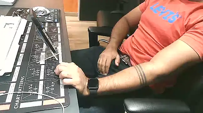 Snapshot of Nil_Talreja chatting on 02.04.25 Nil Talreja online show from 02.04.25