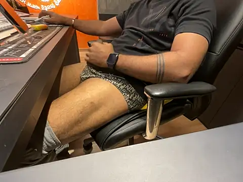 Snapshot of Nil_Talreja chatting on 11.01.25 Nil Talreja online show from 11.01.25