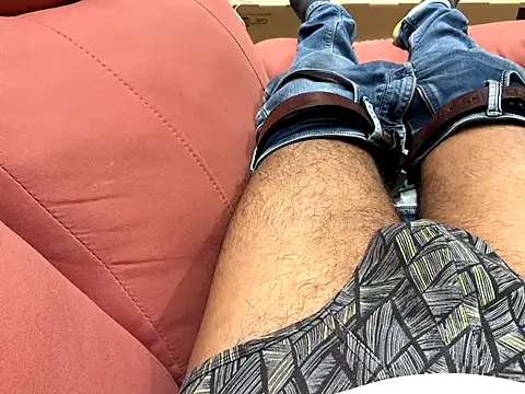 Snapshot of Nil_Talreja chatting on 12.15.25 Nil Talreja online show from 12.15.25