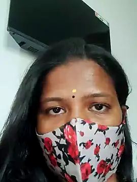 Snapshot of Tamil_Sanjana_ chatting on 01.09.25 Tamil Sanjana  online show from 01.09.25