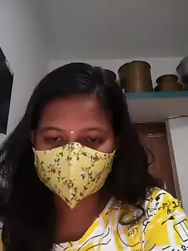 Snapshot of Tamil_Sanjana_ chatting on 01.16.25 Tamil Sanjana  online show from 01.16.25