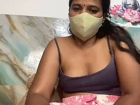 Snapshot of Tamil_Sanjana_ chatting on 10.14.25 Tamil Sanjana  online show from 10.14.25