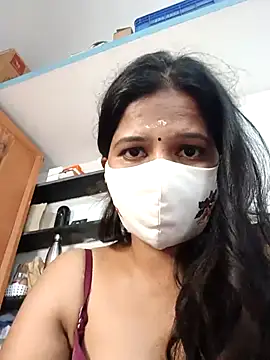 Snapshot of Tamil_Sanjana_ chatting on 01.15.26 Tamil Sanjana online show from 01.15.26