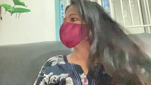 Snapshot of Tamil_Sanjana_ chatting on 02.01.26 Tamil Sanjana online show from 02.01.26