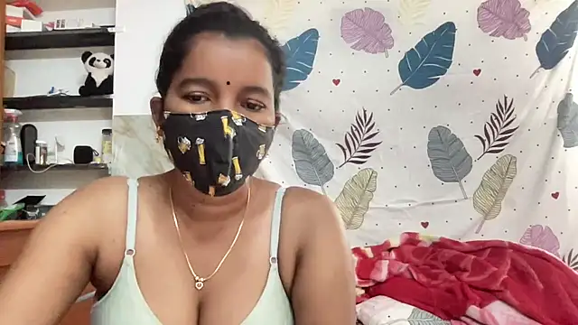 Tamil Sanjana  online show from 07.17.26