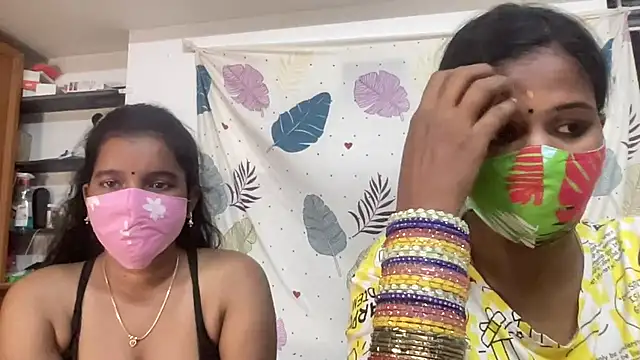 Tamil Sanjana  online show from 07.18.26