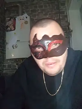 Snapshot of Coppiatrasgressiva chatting on 03.18.25 Coppiatrasgressiva online show from 03.18.25