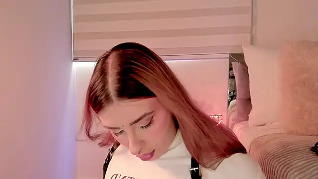 Snapshot of Alissonroses chatting on 03.31.26 Alissonroses online show from 03.31.26