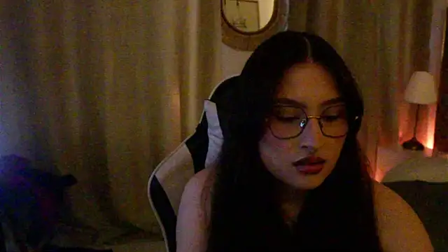 Daisha Riley online show from 04.25.26
