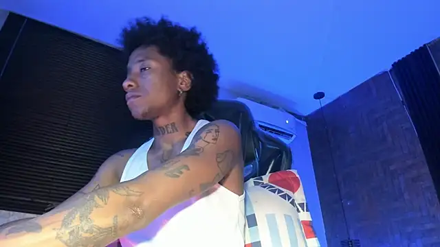 JhonyMiller  online show from 10.02.25