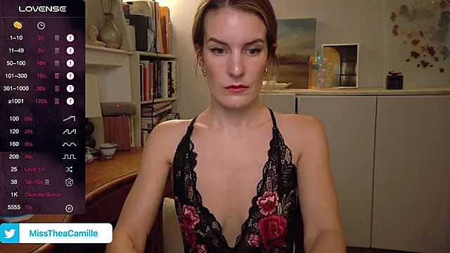 Snapshot of MissTheaCamille chatting on 02.01.25 MissTheaCamille online show from 02.01.25
