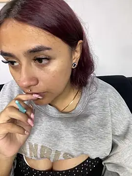 michell boobs  online show from 02.17.25