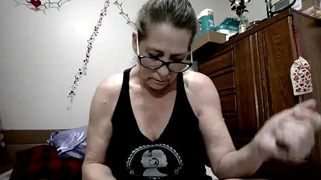 Keywest Kate online show from 05.17.26