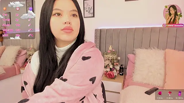 vanesa moon   online show from 04.24.26