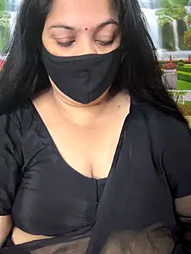 Snapshot of FlatVincy4 chatting on 09.16.25 FlatVincy4 online show from 09.16.25