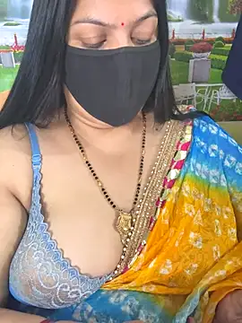 Snapshot of FlatVincy4 chatting on 11.01.25 FlatVincy4 online show from 11.01.25