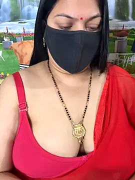 Snapshot of FlatVincy4 chatting on 11.09.25 FlatVincy4 online show from 11.09.25