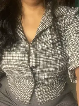 Snapshot of hot_menka chatting on 01.19.25 hot menka online show from 01.19.25